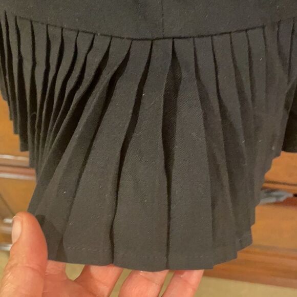 THE Limited Stretch black skirt - Picture 3 of 8